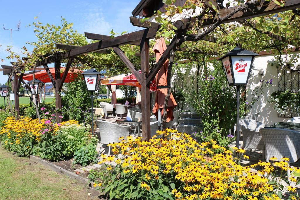 Gasthof Weissenbach Strobl Luaran gambar